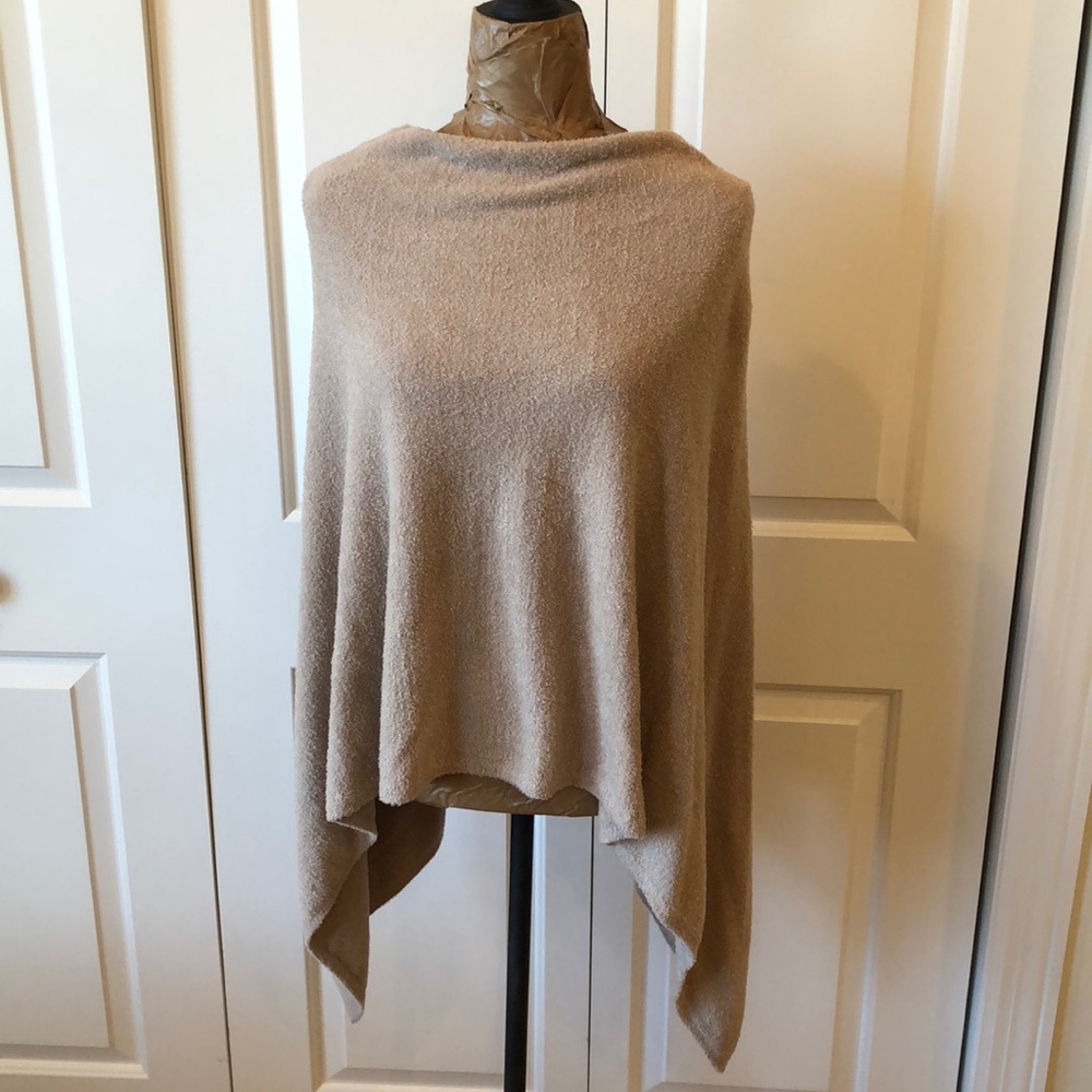 Barefoot Dreams Poncho